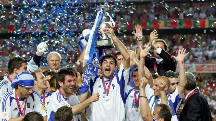 Hy Lạp vô địch euro 2004