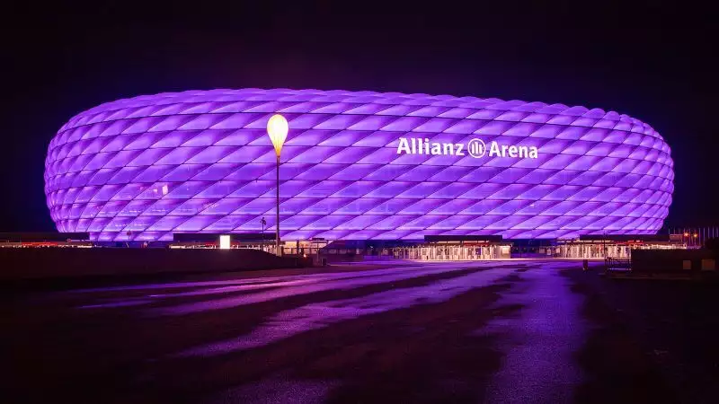 sân Allianz Arena