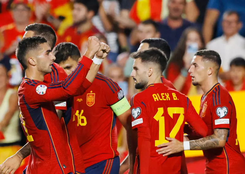Tây Ban Nha vs Scotland (4)